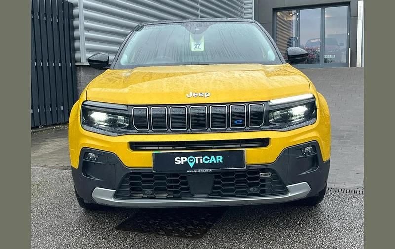 Used Jeep Avenger EV 114 kW (156 HP) 2023 Yellow SUV