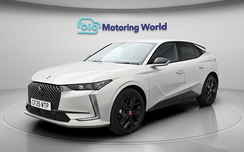 Used DS Automobiles DS4 Performance 225 HP (165 kW) 2024 Grey SUV