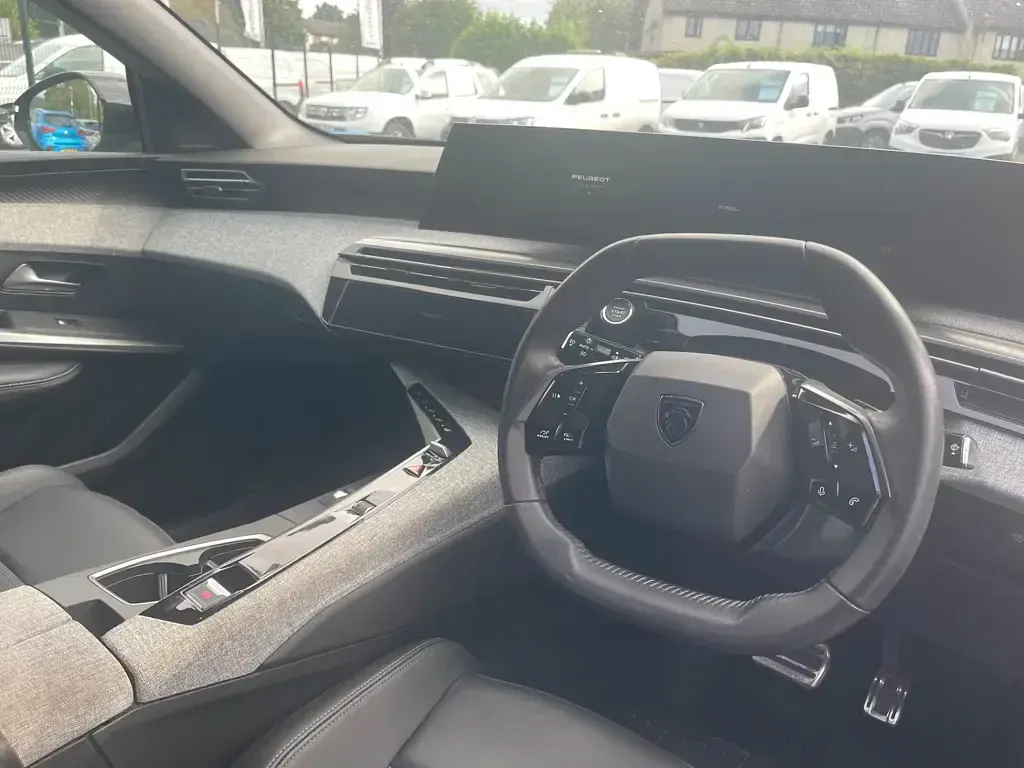 Used Peugeot 3008 Allure 2024 Grey SUV