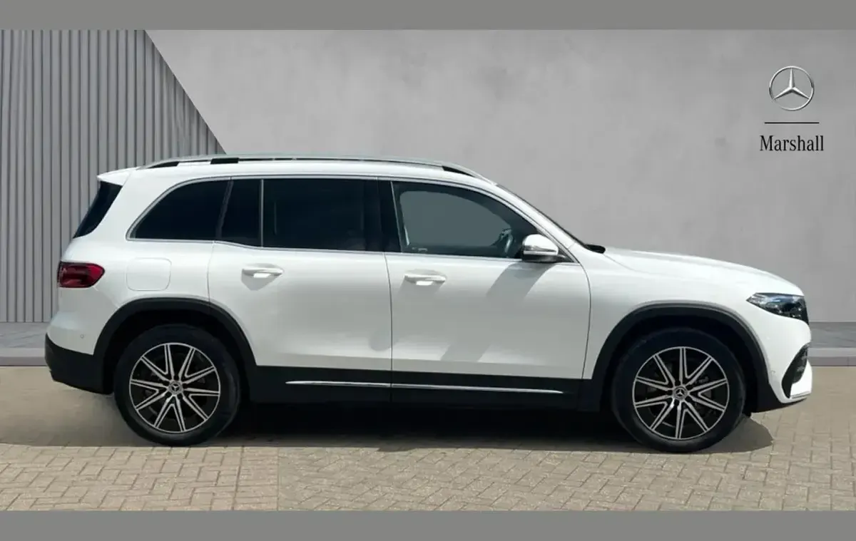 Usado Mercedes EQB250+ Executive 139 kW (190 HP) 2024 Branco SUV