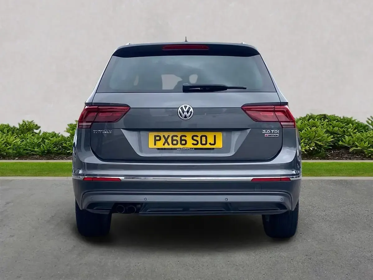 Used VW Tiguan SEL 147 HP (108 kW) 2016 Grey SUV