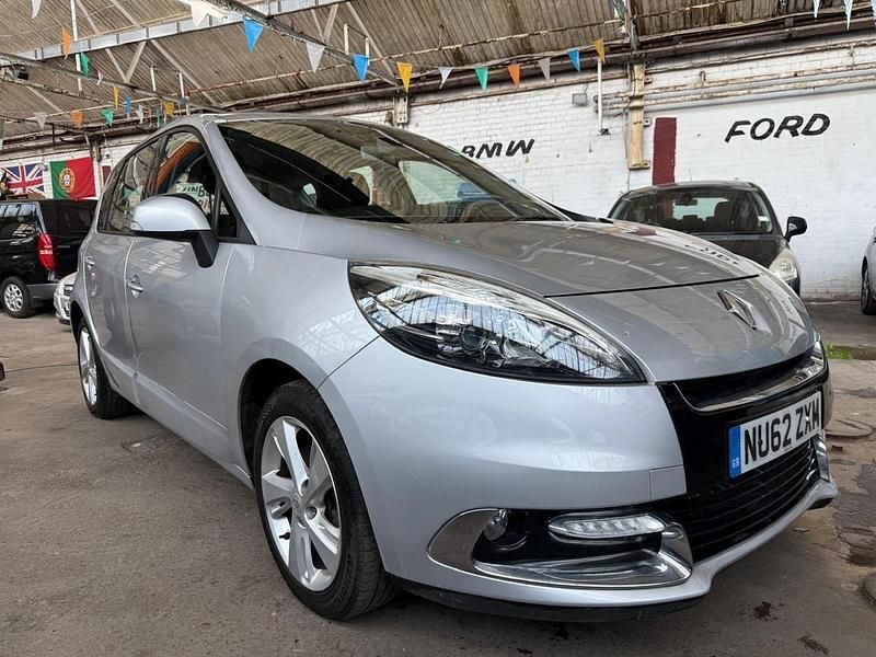 Used Renault Grand Scénic III Dynamique 130 HP (95 kW) 2012 Silver MPV