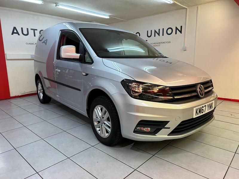 Used VW Caddy Highline 102 HP (75 kW) 2017 Silver MPV