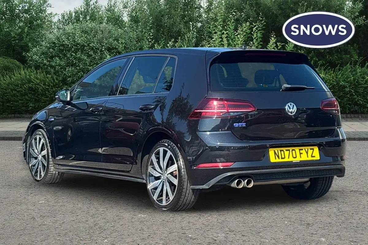 Used VW Golf VIII Advance 204 HP (150 kW) 2020 Black