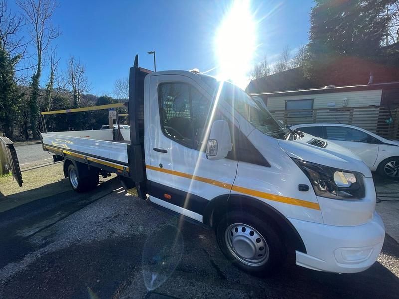 Usado Ford Transit 130 HP (95 kW) 2021 Branco