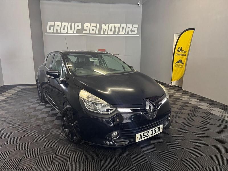 Used Renault Clio IV Dynamique 90 HP (66 kW) 2013 Black Hatchback