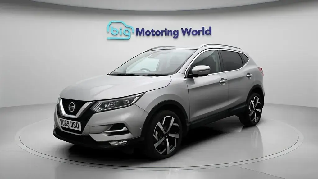 Used Nissan Qashqai S 140 HP (102 kW) 2019 Silver SUV