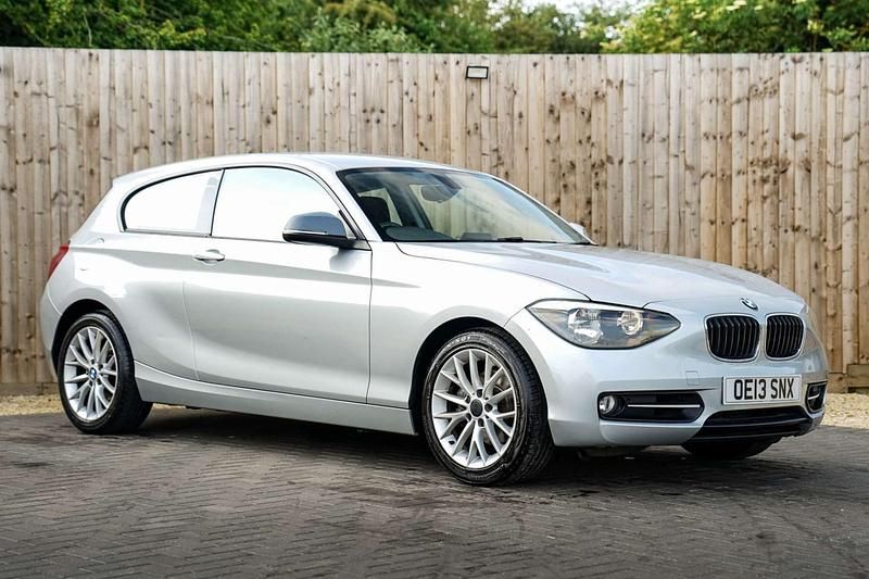 Silver Used 2013 BMW 118 Sport Line Hatchback | £5,195 (Fair price) - Image 1/4