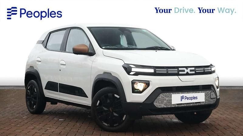 Used Dacia Spring Extreme 47 kW (65 HP) 2024 White Hatchback