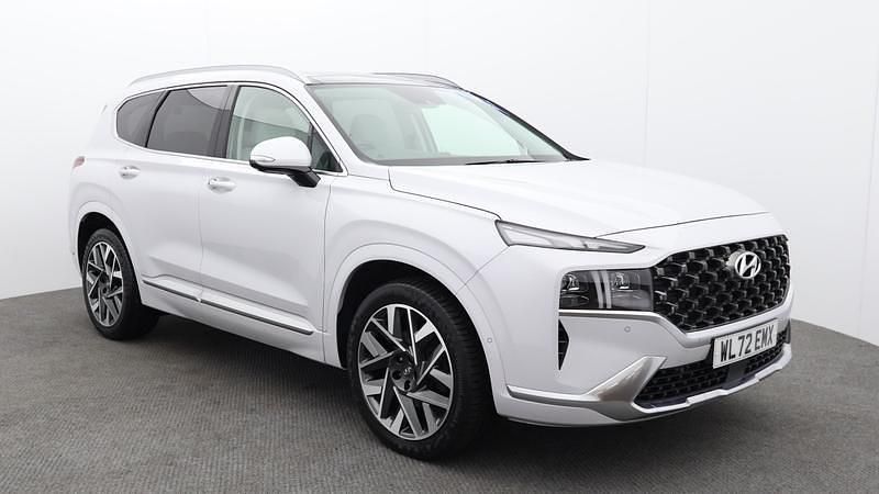 White Used 2023 Hyundai Santa Fe Ultimate SUV | £35,999 (Fair price) - Image 1/4