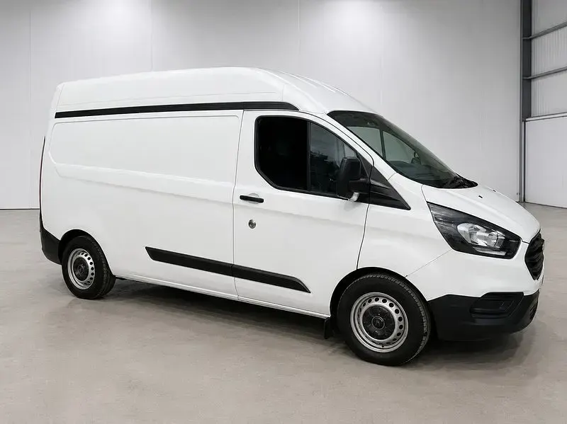 Used Ford Transit Custom 130 HP (95 kW) 2018 White Van