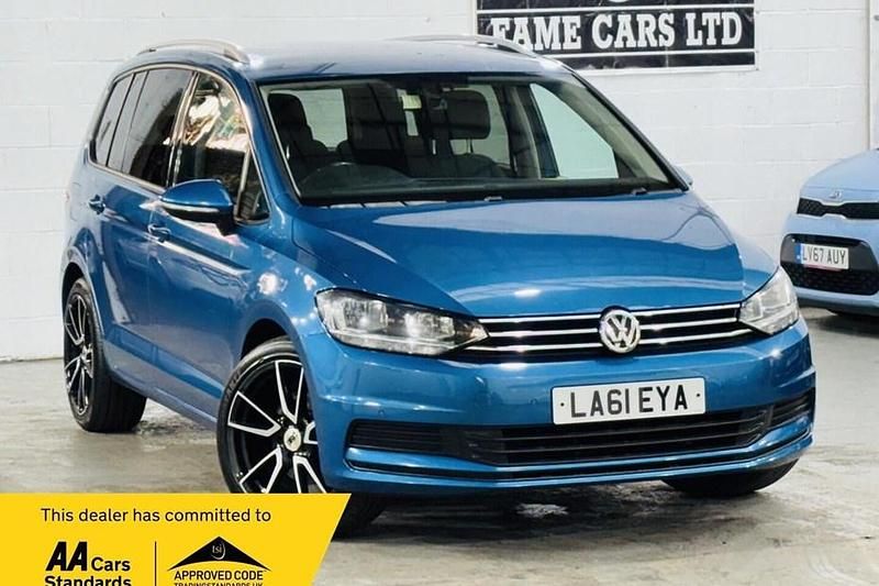 Blue Used 2016 VW Touran SE MPV | £6,000 (Good price) - Image 1/1