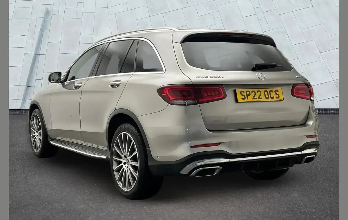 Used Mercedes GLC220 AMG Line Premium 191 HP (140 kW) 2022 Silver SUV