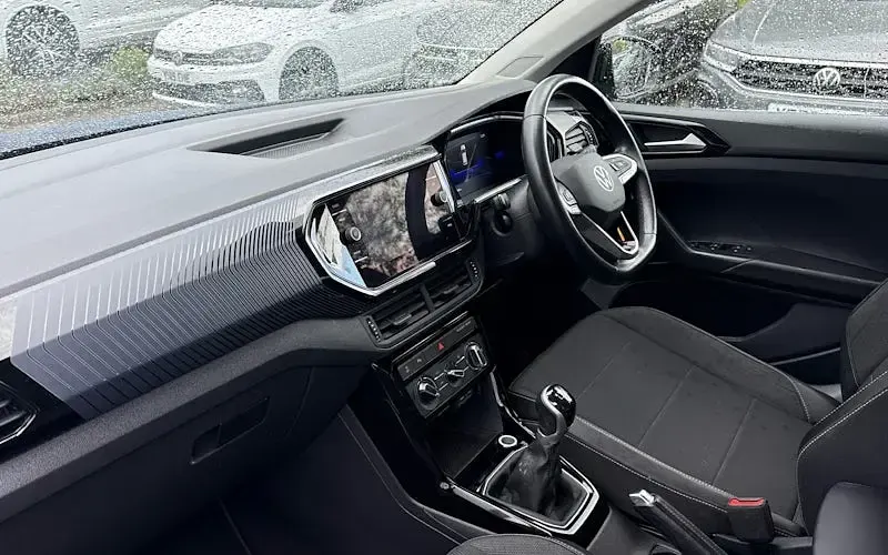 Usado VW T-Cross Black Edition 95 CV (69 kW) 2024 SUV