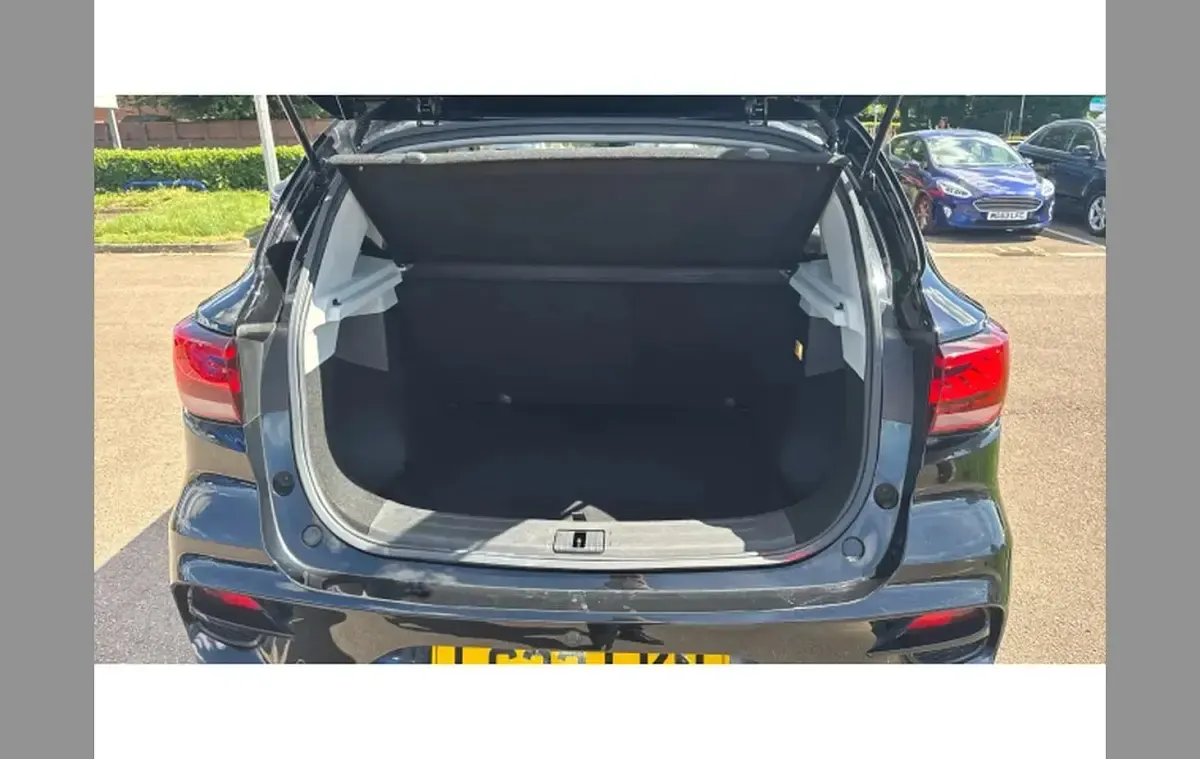 Used MG ZS Exclusive 111 HP (81 kW) 2022 Black SUV