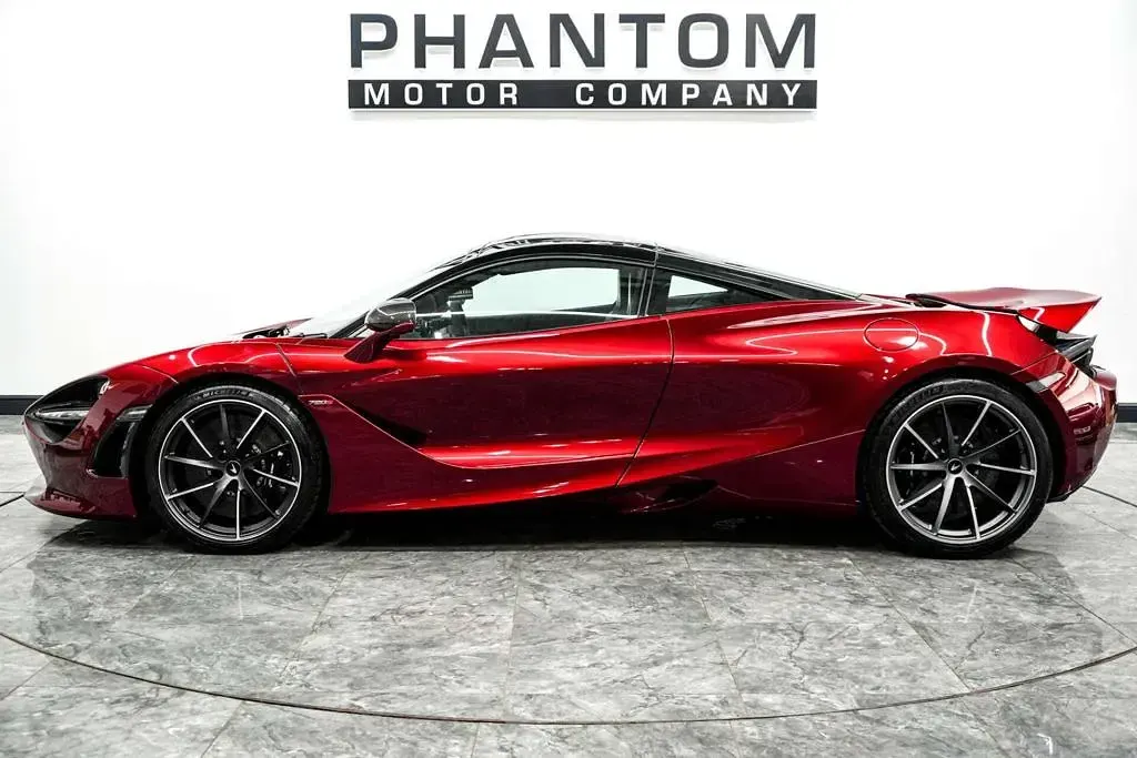 Used McLaren 720S 720 HP (529 kW) 2019 Red Coupe