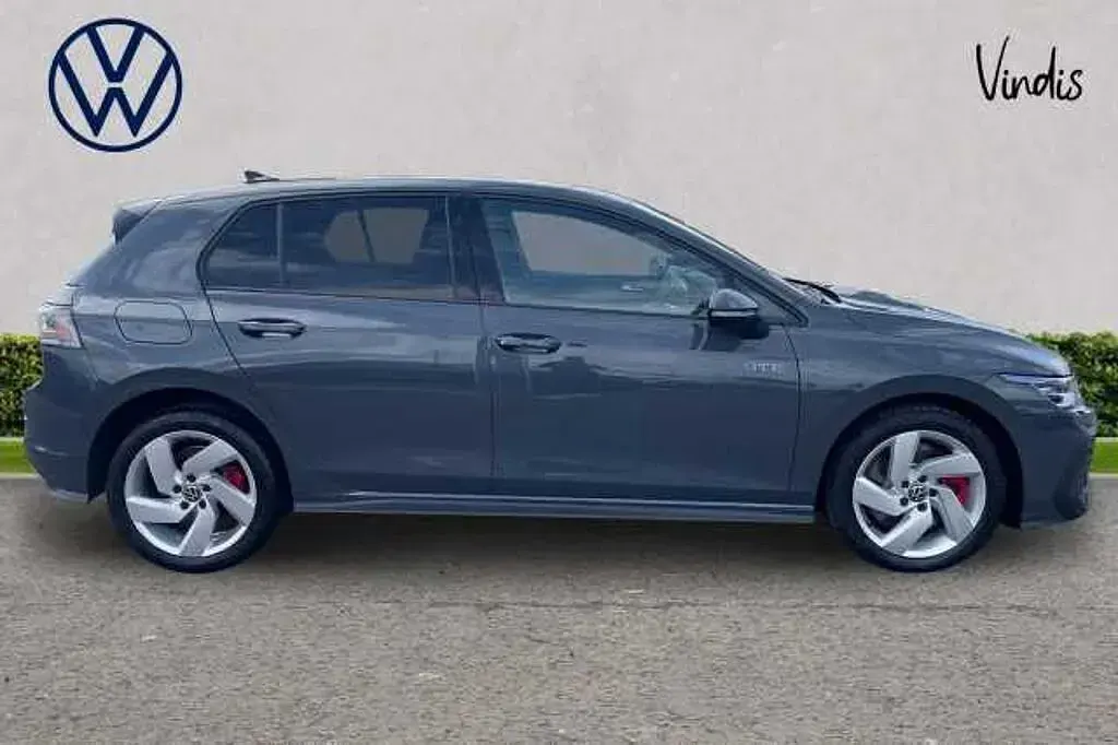 Used VW Golf VIII 272 HP (200 kW) 2025
