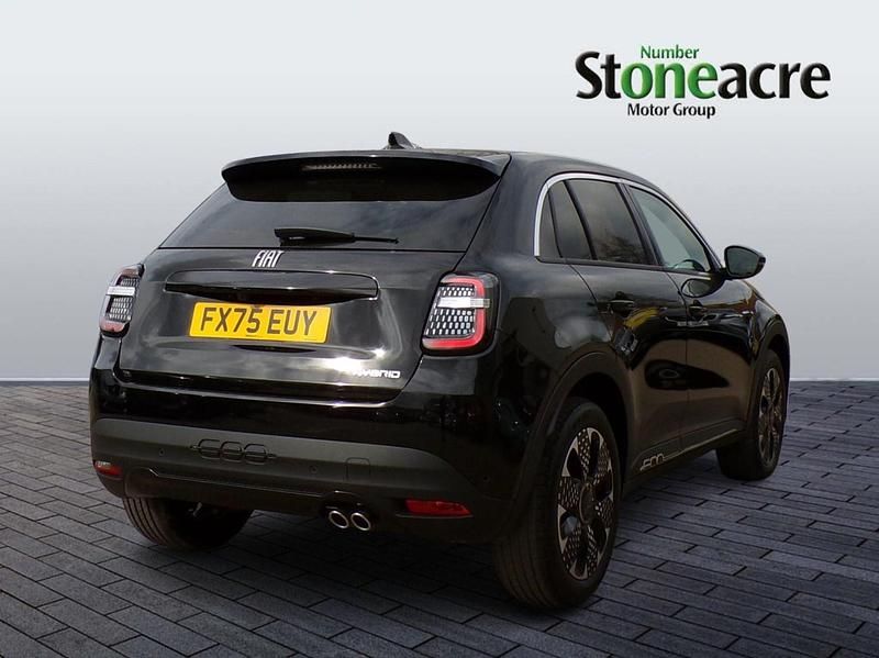 New Fiat 600 La Prima 136 HP (100 kW) 2025 Black SUV