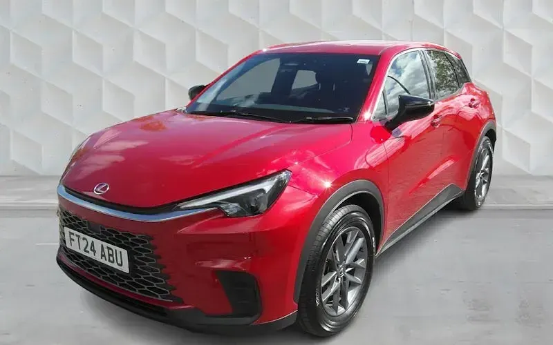 Used Lexus LBX 136 HP (100 kW) 2026 SUV