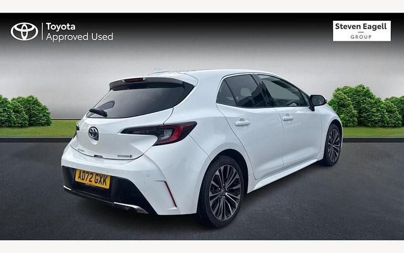 Used Toyota Corolla Design 196 HP (144 kW) 2025 Hatchback