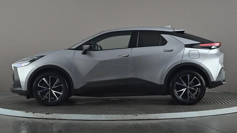 Used Toyota C-HR Design 223 HP (164 kW) 2024 Silver SUV