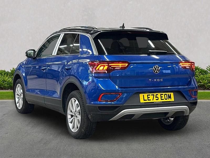 Used VW T-Roc Match 147 HP (108 kW) 2026 Blue SUV