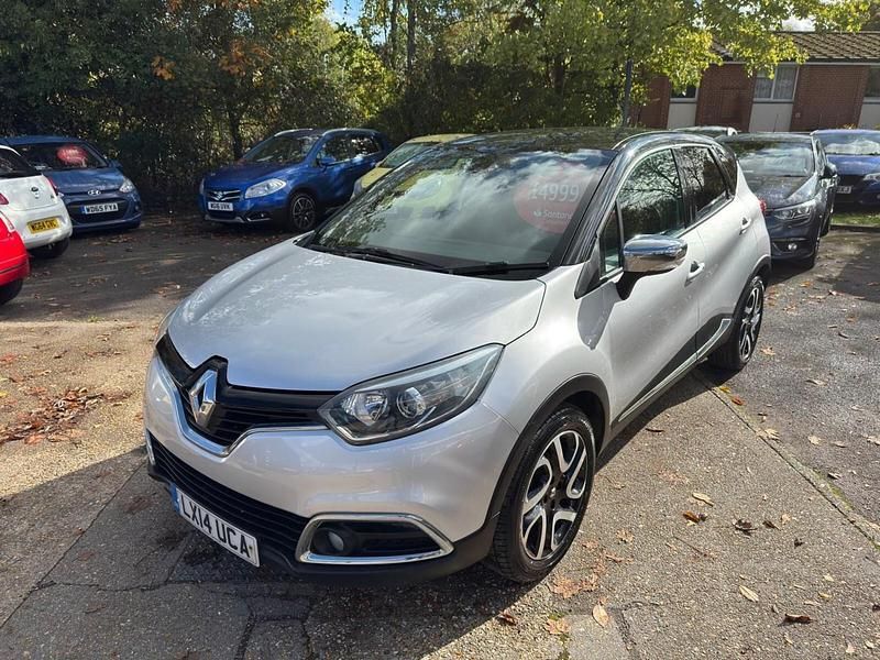 Used Renault Captur Dynamique 90 HP (66 kW) 2014 Silver/black SUV