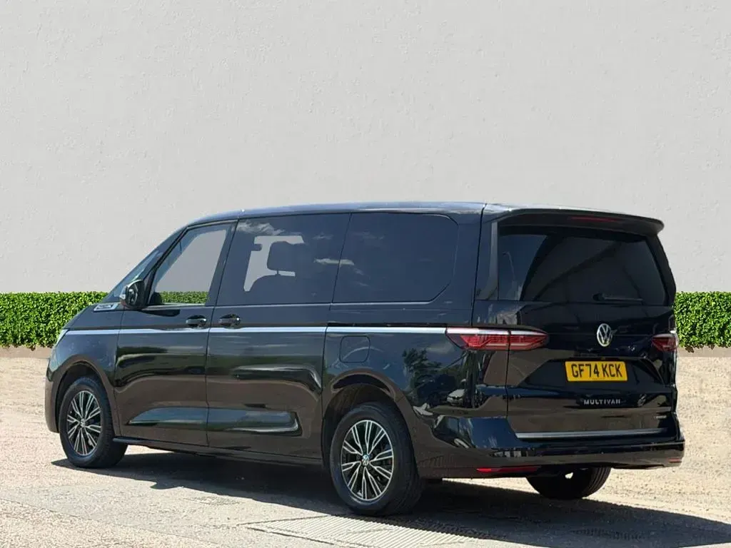 Used VW Multivan Style 218 HP (160 kW) 2024 Black MPV
