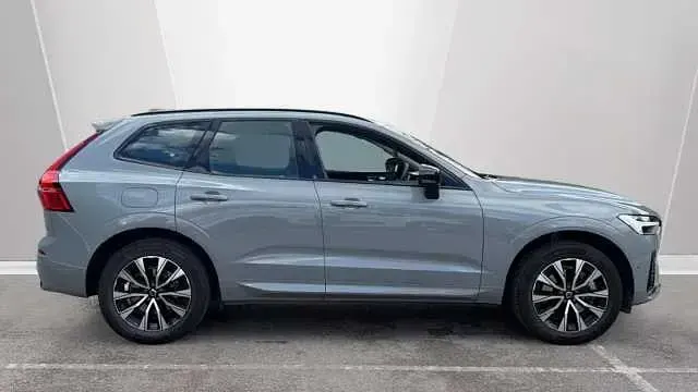 Used Volvo XC60 Plus 250 HP (183 kW) 2025 Grey SUV