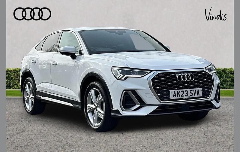 Used Audi Q3 S-Line 150 HP (110 kW) 2023 White SUV