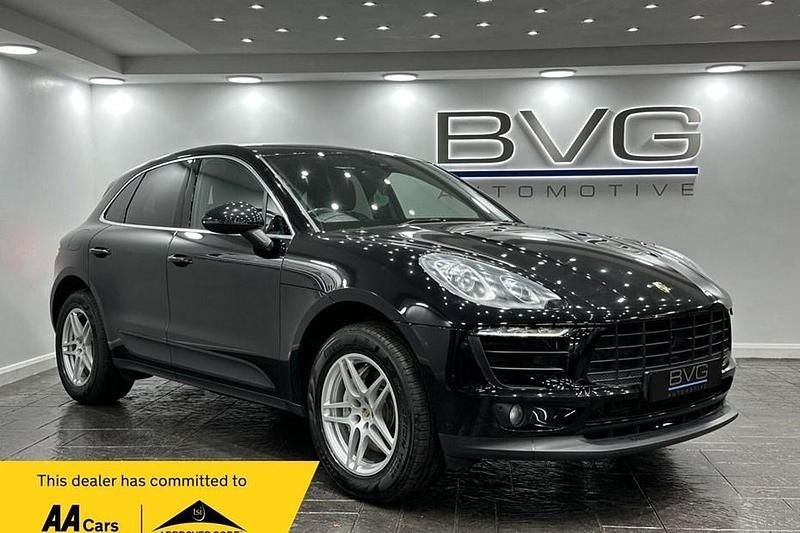 Used 2016 Porsche Macan SUV | £19,994 (Fair price) - Image 1/1