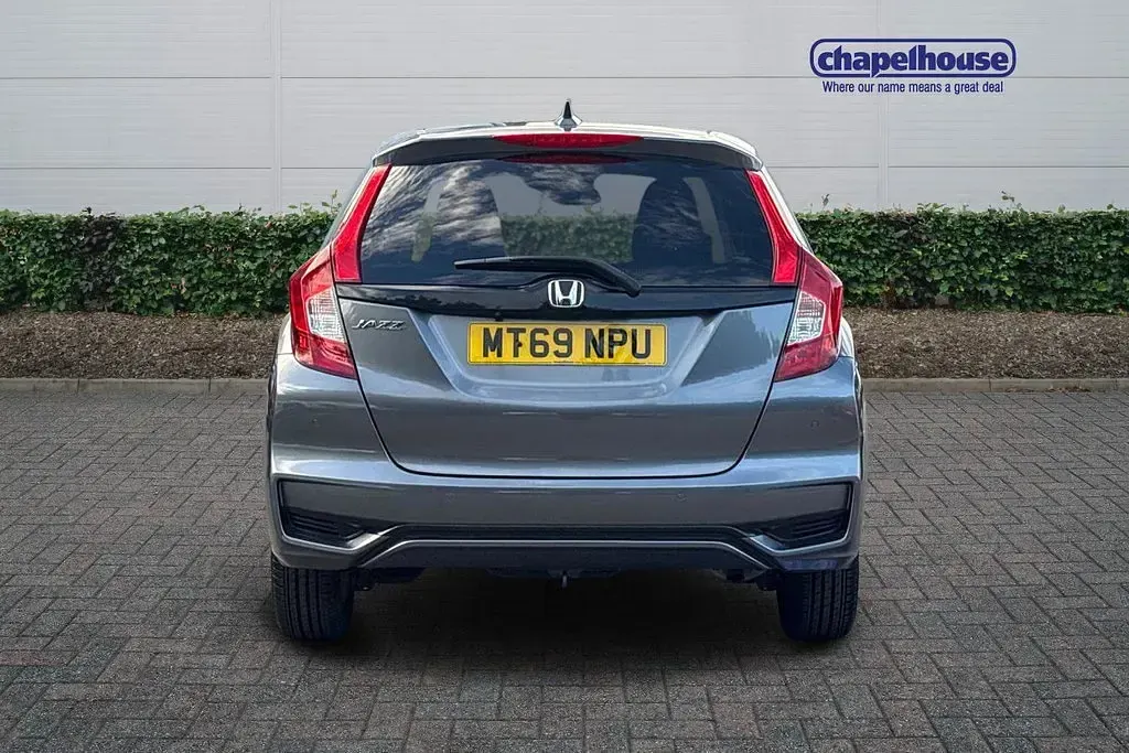 Used Honda Jazz EX 102 HP (75 kW) 2019 Grey Hatchback