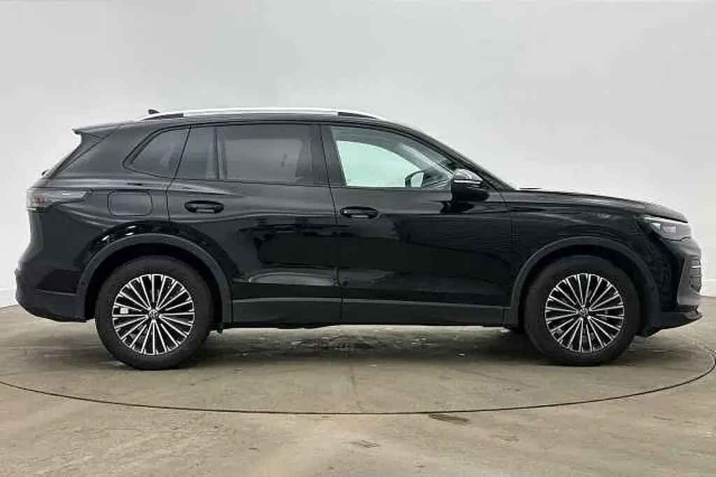 Used VW Tiguan 150 HP (110 kW) 2025 SUV