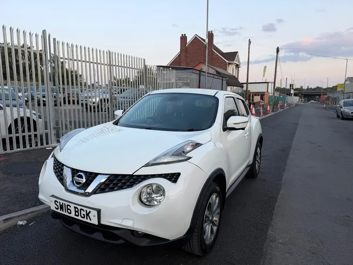 Used Nissan Juke Tekna 2016 White SUV