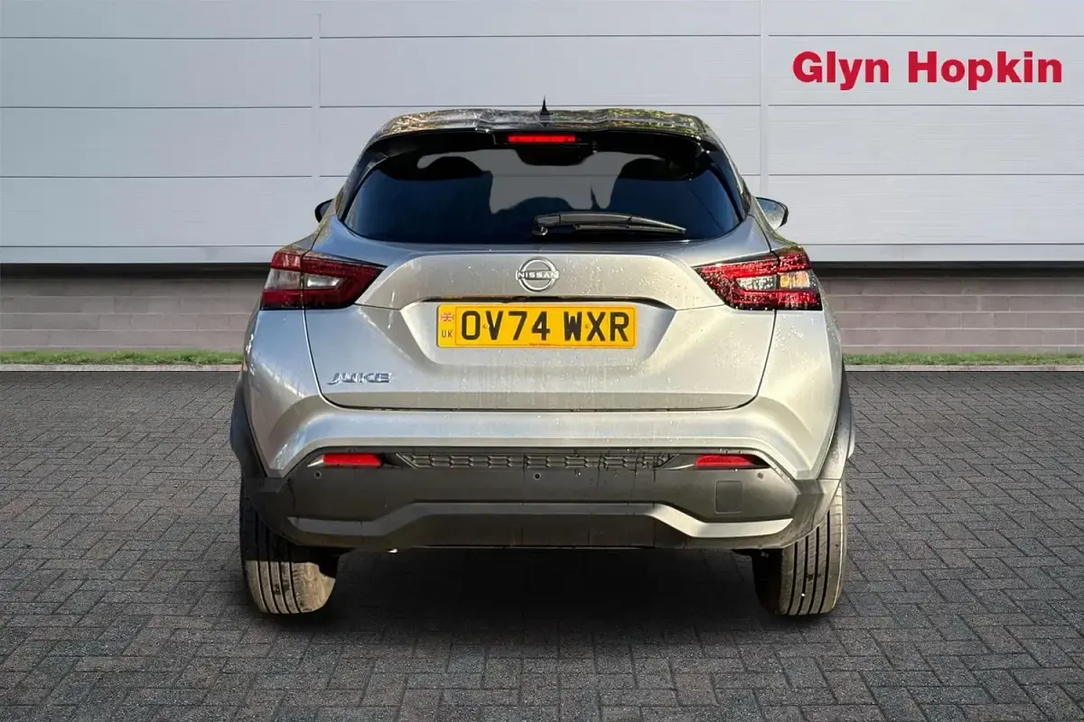 Gebraucht Nissan Juke N-Connecta 2024 Silber SUV