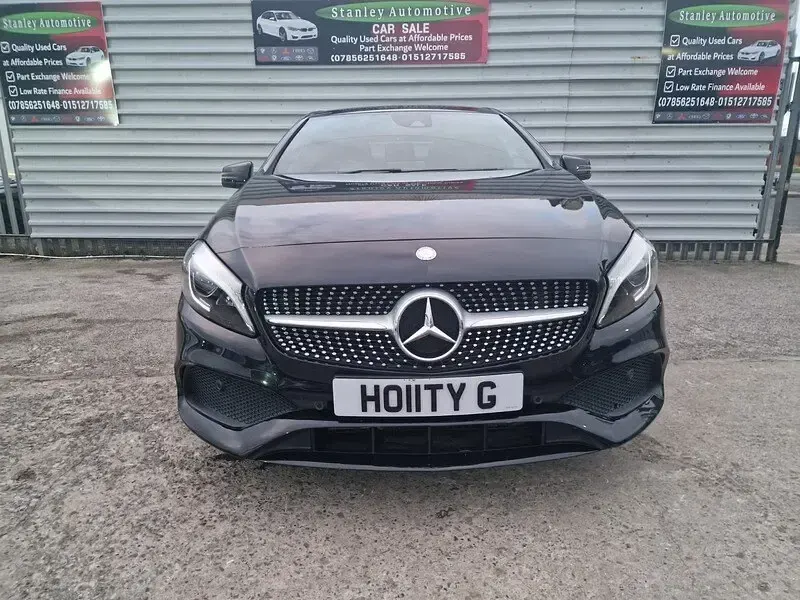 Used Mercedes A180 AMG Line Premium 122 HP (89 kW) 2015 Black Hatchback