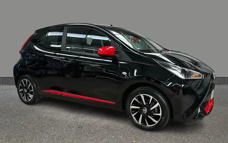 Usado Toyota Aygo Trend 72 HP (52 kW) 2021 Citadino