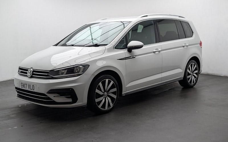 Used VW Touran R-line 190 HP (139 kW) 2017 White MPV
