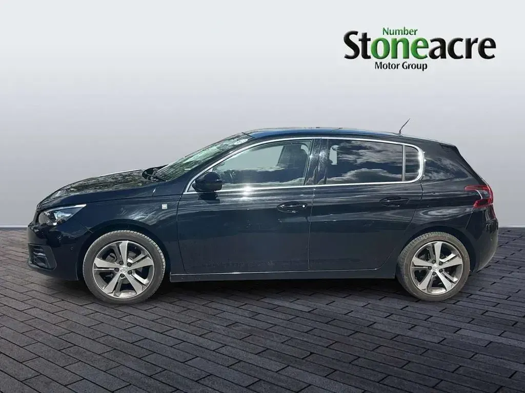 Second-hand Peugeot 308 S 130 CP (95 kW) 2019 Negru Hatchback