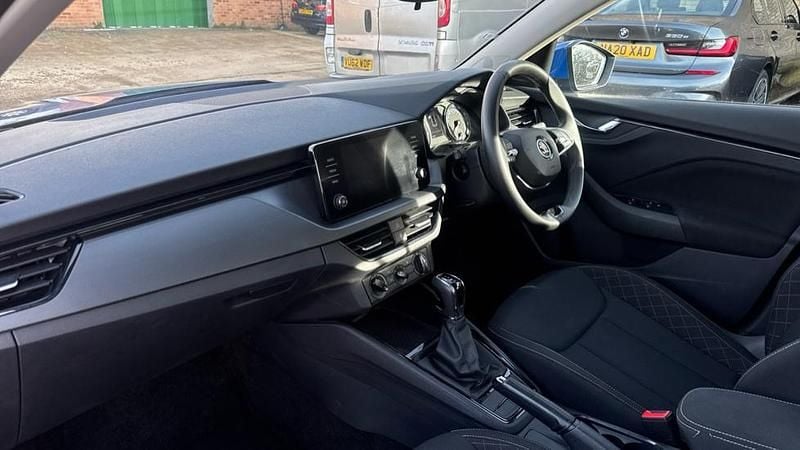 Used Skoda Kamiq SE 110 HP (80 kW) 2023 Energy blue SUV