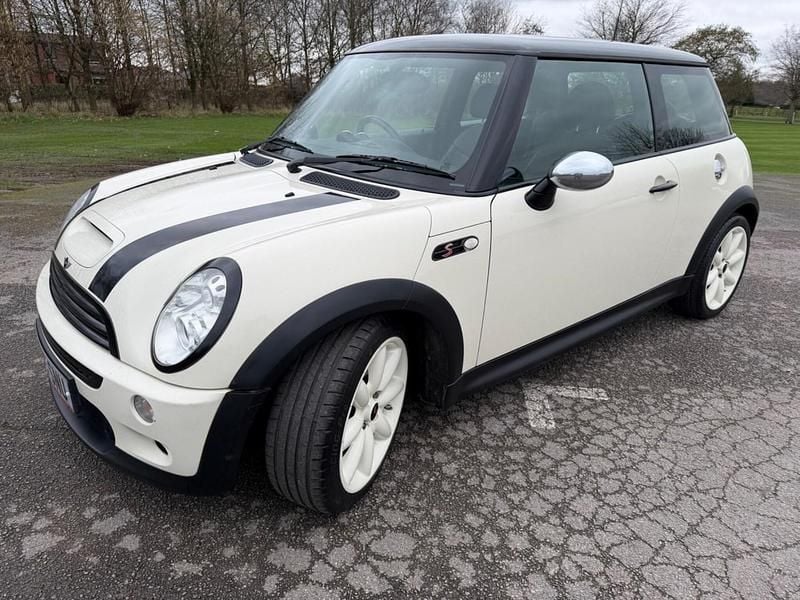 Used Mini Cooper S Hatch 2006 White Hatchback