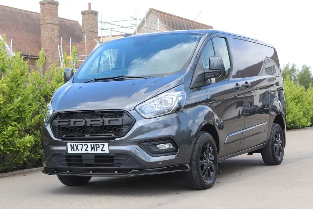 Used Ford Transit Custom Limited 130 HP (95 kW) 2022 Grey Van