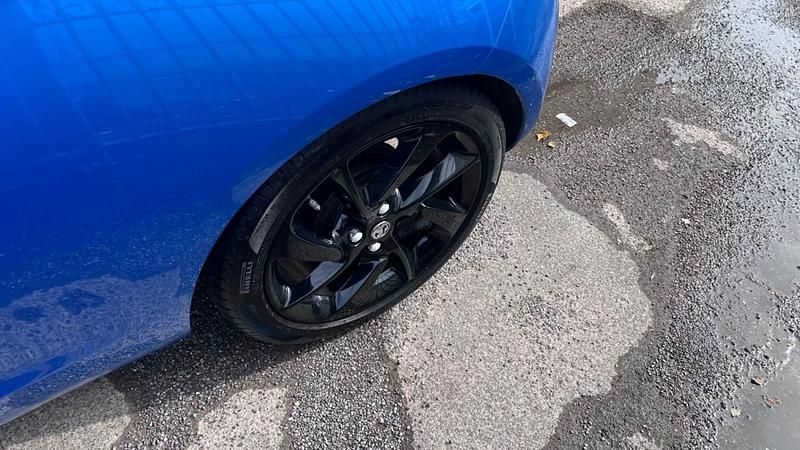 Used Vauxhall Adam 70 HP (51 kW) 2016 Blue Hatchback