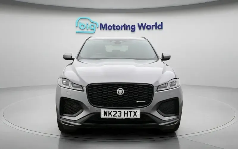 Used Jaguar F-Pace R-Dynamic 404 HP (297 kW) 2022 Grey SUV