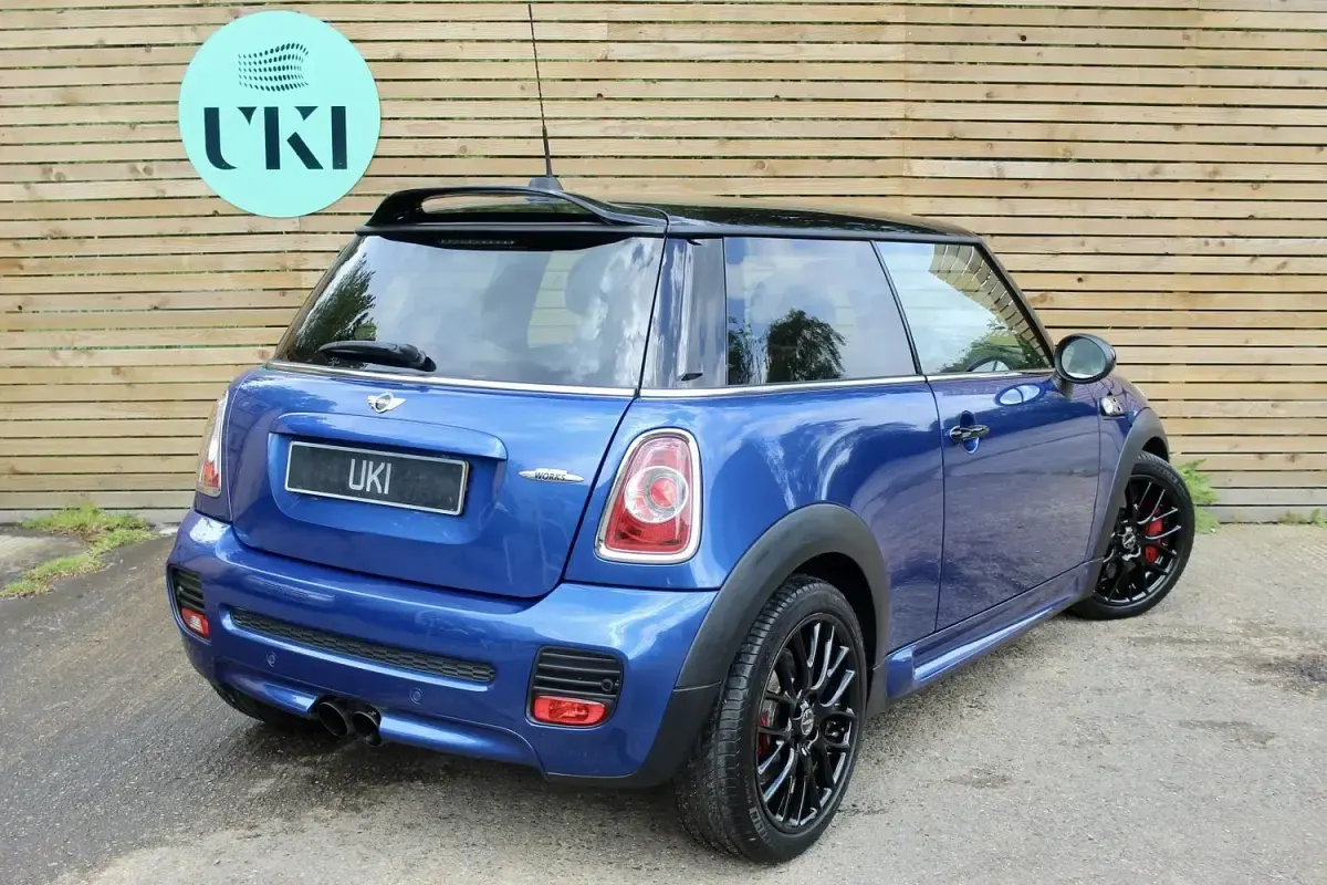 Used Mini John Cooper Works Hatch 211 HP (155 kW) 2013 Blue Hatchback