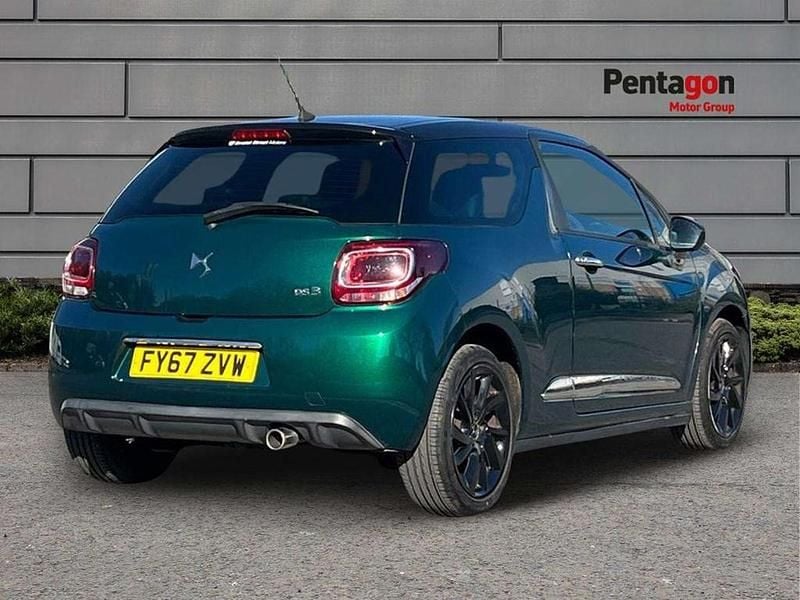 Used DS Automobiles DS3 Connected Chic 99 HP (72 kW) 2018 Green Hatchback