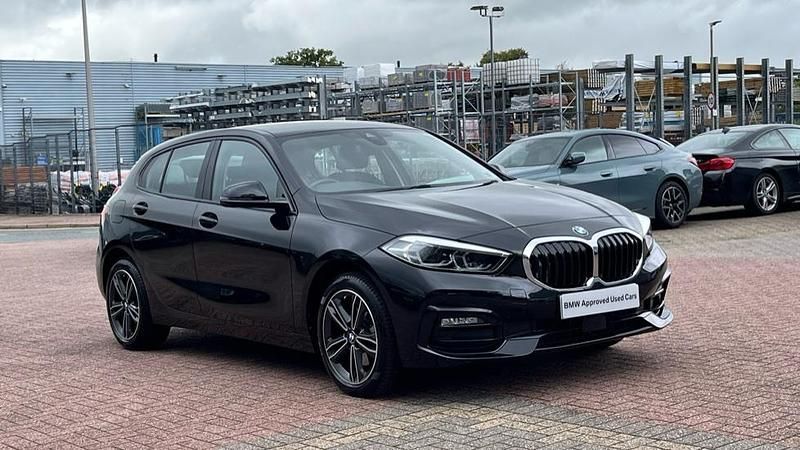 Black Used 2023 BMW 118 Sport Line Hatchback | £22,815 (Good price) - Image 1/4