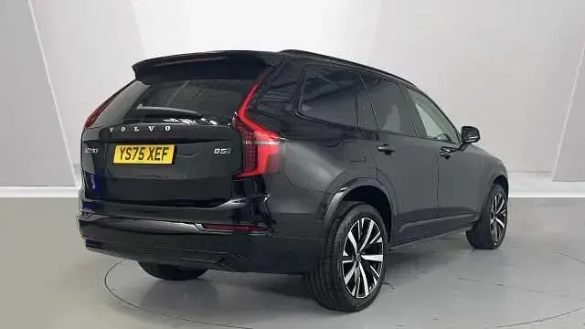 Usado Volvo XC90 Plus 250 HP (183 kW) 2025 Azul SUV