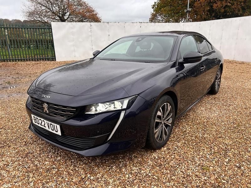 Used Peugeot 508 Allure Premium 130 HP (95 kW) 2022 Blue Hatchback