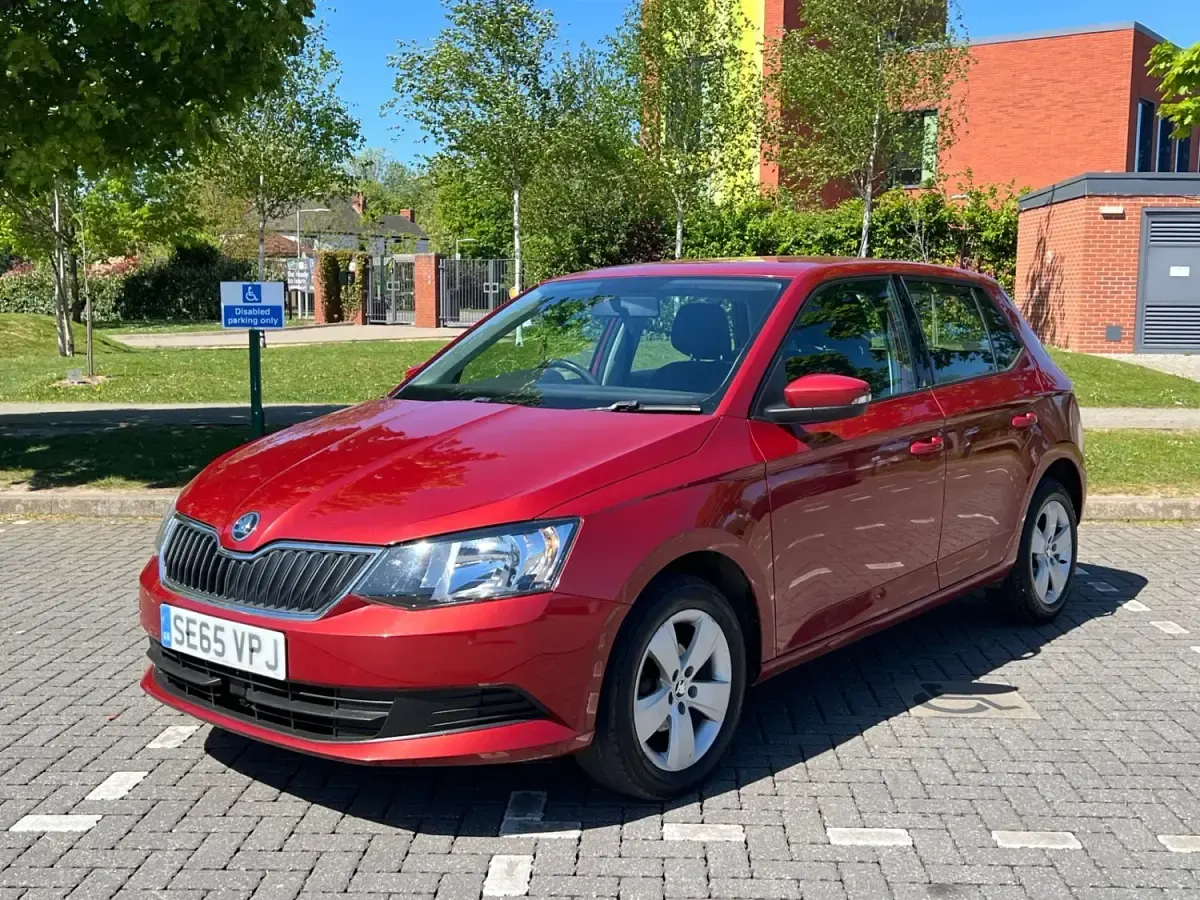 Usado Skoda Fabia SE 2016 Vermelho Citadino